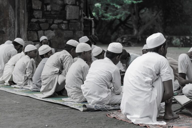 Gus Baha Bahas Berpikir Sempit, Reformasi Gender, Al-Qur’an