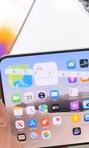 iPhone Duo Retak Usai Enam Jam, Apple Ganti Unit Australia